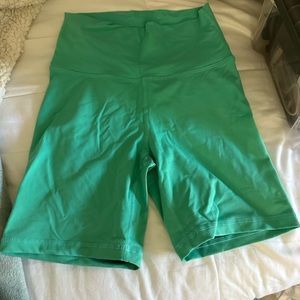 Echt apparel green biker shorts